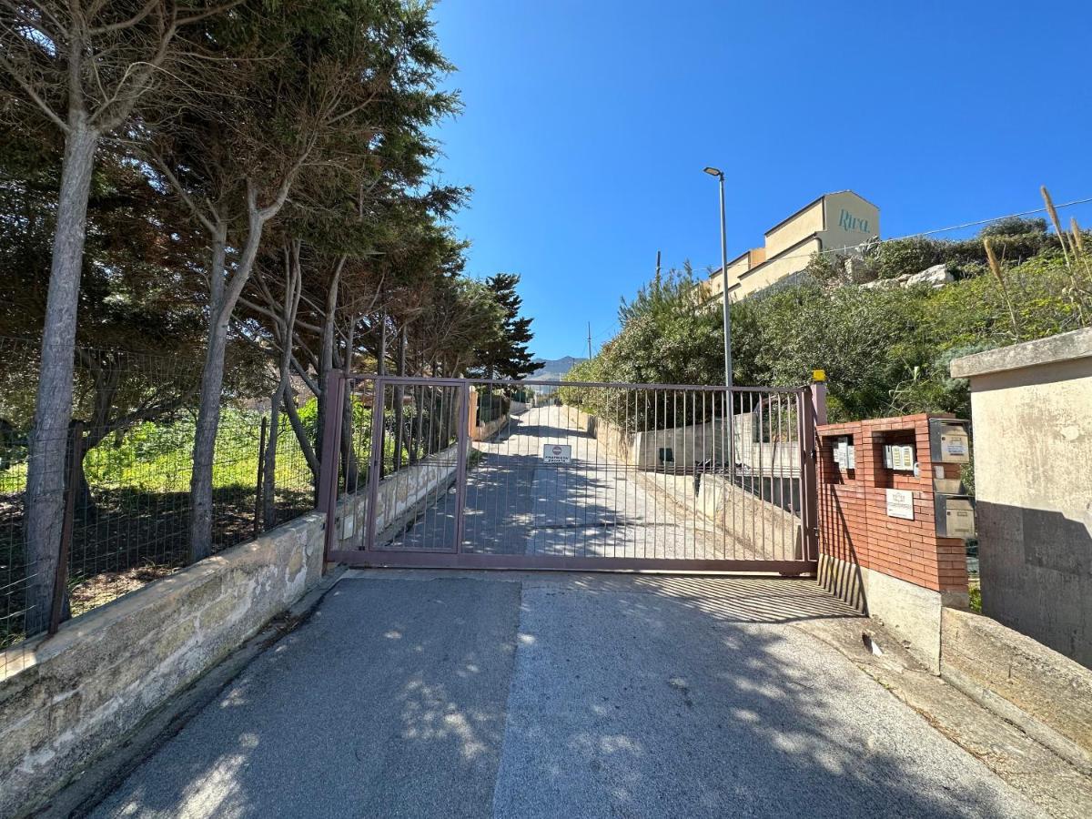 Villa Fiorenza - 100 Mt Dal Mare Castellammare del Golfo Luaran gambar