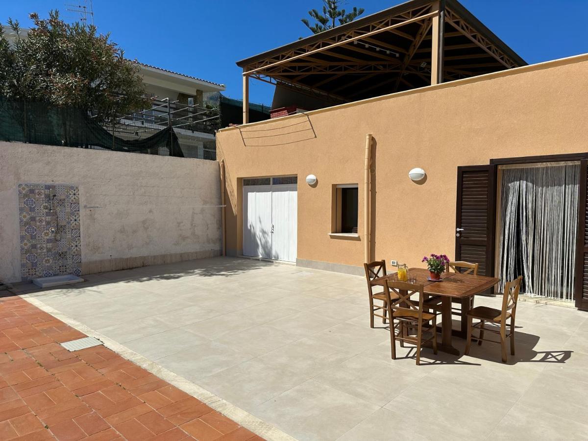 Villa Fiorenza - 100 Mt Dal Mare Castellammare del Golfo Luaran gambar